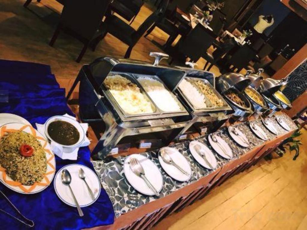 Hotel Tower Inn, Chittagong Luaran gambar