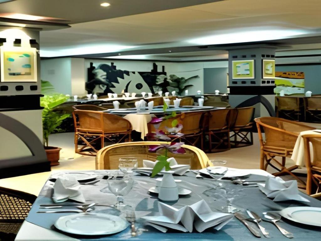Hotel Tower Inn, Chittagong Luaran gambar